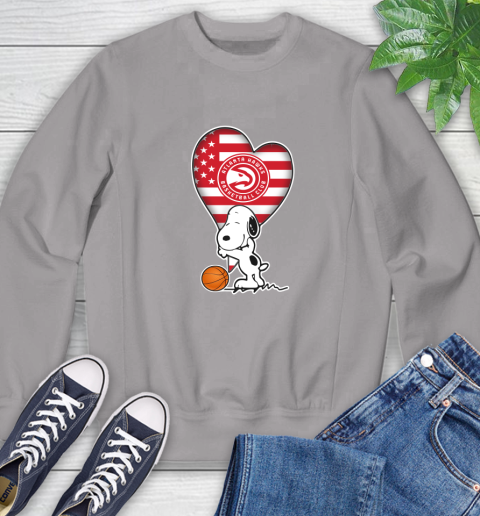 Atlanta Hawks NBA Basketball The Peanuts Movie Adorable Snoopy Sweatshirt 5