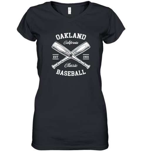 Oakland Baseball, Classic Vintage California Retro Fans Gift t Women's V-Neck T-Shirt