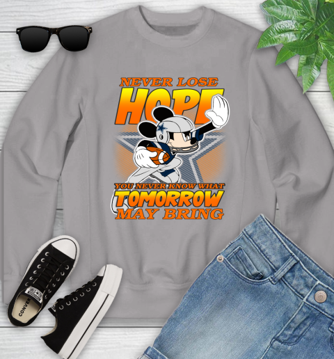 Dallas Cowboys NFL Football Mickey Disney Never Lose Hope Youth Sweatshirt 3