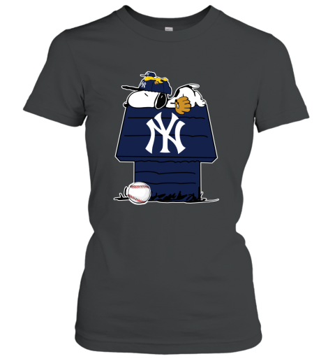 Snoopy x New York Yankees MLB Team Fashion T-Shirt - REVER LAVIE