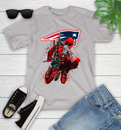 NFL Deadpool Marvel Comics Sports Football New England Patriots Youth T-Shirt 12