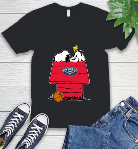 New Orleans Pelicans NBA Basketball Snoopy Woodstock The Peanuts Movie V-Neck T-Shirt 2