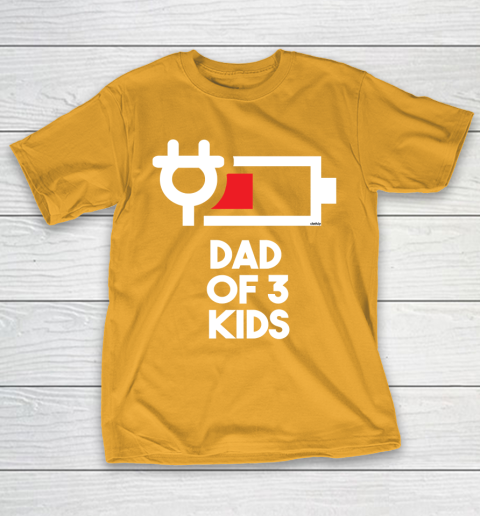 Dad of 3 Kids Funny Gift Daddy of Three Kids Father's Day T-Shirt 2