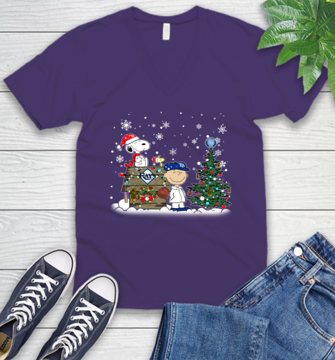 MLB Tampa Bay Rays Snoopy Charlie Brown Christmas Baseball Commissioner's Trophy V-Neck T-Shirt 9
