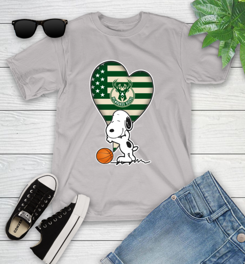 Milwaukee Bucks NBA Basketball The Peanuts Movie Adorable Snoopy Youth T-Shirt 12