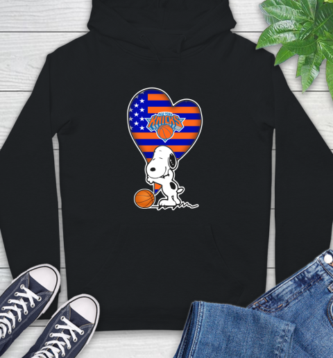 New York Knicks NBA Basketball The Peanuts Movie Adorable Snoopy Hoodie 2
