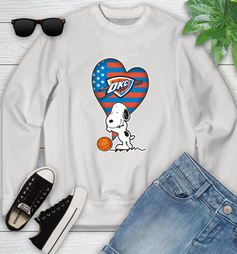 Oklahoma City Thunder NBA Basketball The Peanuts Movie Adorable Snoopy Youth Sweatshirt