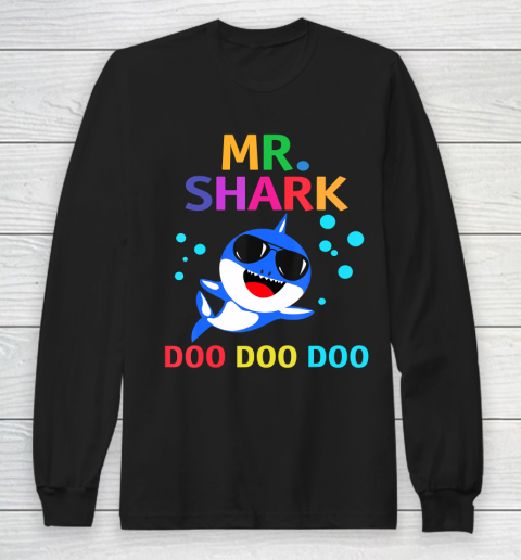 Father gift shirt Mens Mr. Shark shirt Funny Father's Day gift T Shirt Long Sleeve T-Shirt