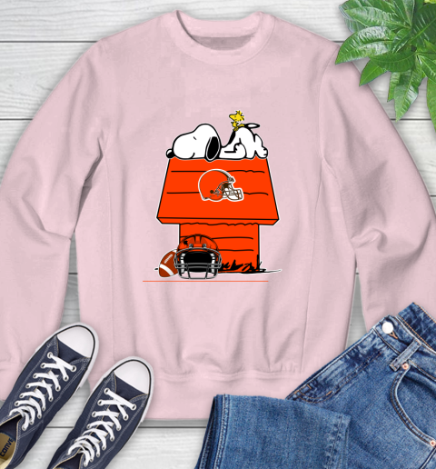 Cleveland Browns NFL Football Snoopy Woodstock The Peanuts Movie Sweatshirt 9
