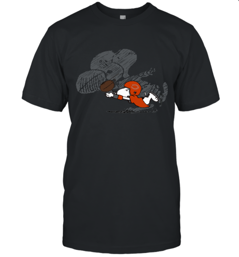 Chicago Bears Snoopy Plays The Football Game Unisex Jersey Tee