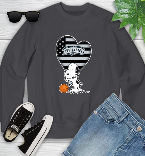 San Antonio Spurs NBA Basketball The Peanuts Movie Adorable Snoopy Youth Sweatshirt 6