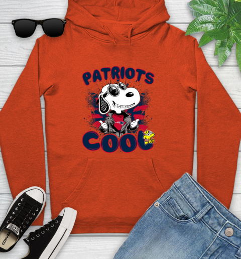 NFL Football New England Patriots Cool Snoopy Shirt Youth Hoodie 4