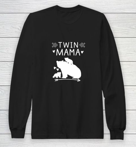 Twin Mama Bear With 2 Baby Cubs Heart Arrow Bear Long Sleeve T-Shirt