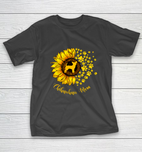 Dog Mom Shirt Sunflower Chihuahua Mom Dog Lover Gift T-Shirt