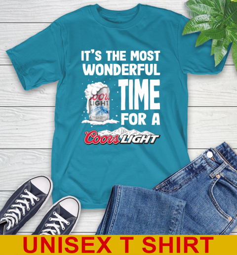 I't the most wonderful time for a Coors Light beer lovers 9