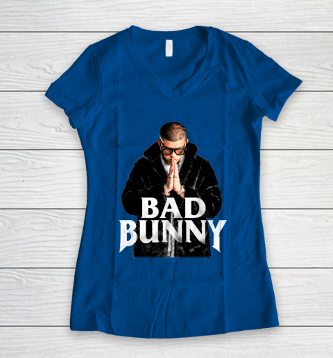 Top Best Design Bad Bunny Women's V-Neck T-Shirt 7