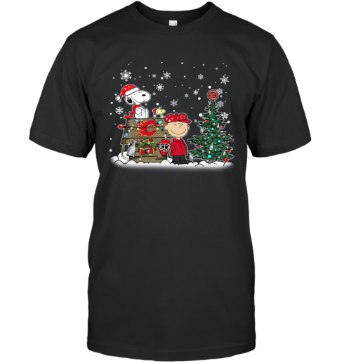 NHL Calgary Flames Snoopy Charlie Brown Woodstock Christmas Stanley Cup Hockey T Shirt