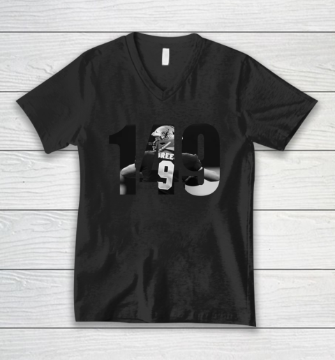 149 Shirt  Drew Brees 149 Meaning V-Neck T-Shirt