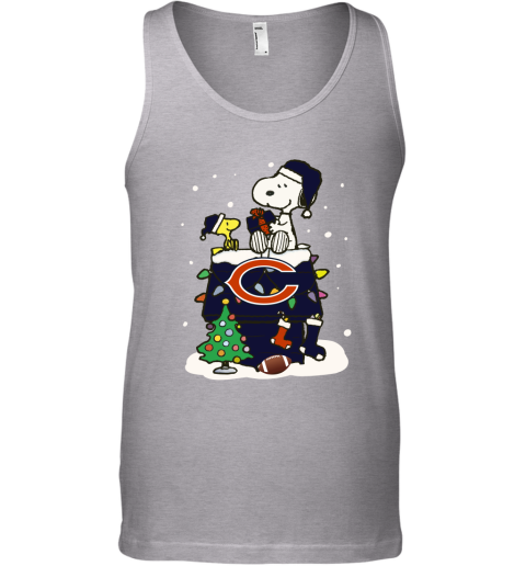 A Happy Christmas With Chicago Bears Snoopy Tank Top