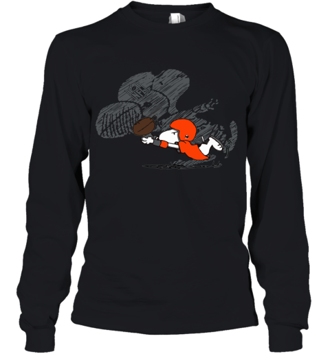 Cleveland Browns Snoopy Plays The Football Game Youth Long Sleeve
