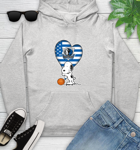 Dallas Mavericks NBA Basketball The Peanuts Movie Adorable Snoopy Youth Hoodie