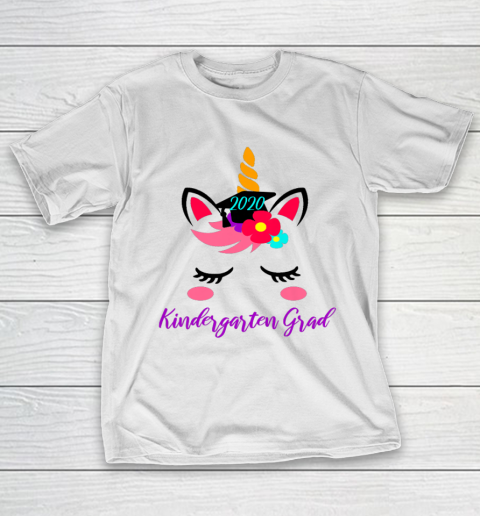 Kids Cute Kindergarten Graduate Grad 2020 Unicorn Gift for Girls T-Shirt