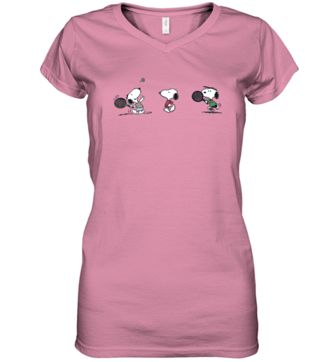 Peanuts Snoopy Tennis Women's V-Neck T-Shirt yvwi peanuts snoopy tennis women v neck t shirt 39 front azalea
