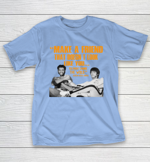 Kareem Abdul Jabbar Shirt Make A Friend That Doesn't Look Like You T-Shirt 10