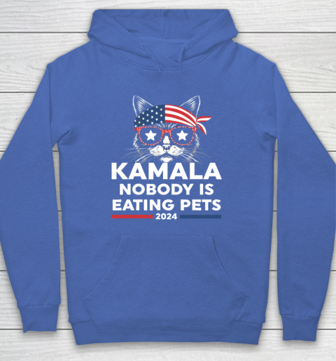 Harris Walz 2024  Nobody Is Eating Pets Hoodie 5