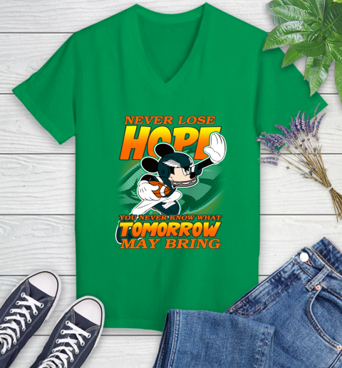 Philadelphia Eagles NFL Football Mickey Disney Never Lose Hope Women's V-Neck T-Shirt 5