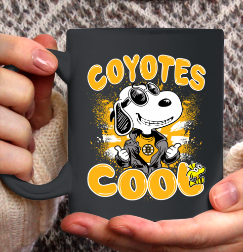 NHL Hockey Boston Bruins Cool Snoopy Shirt Ceramic Mug 15oz