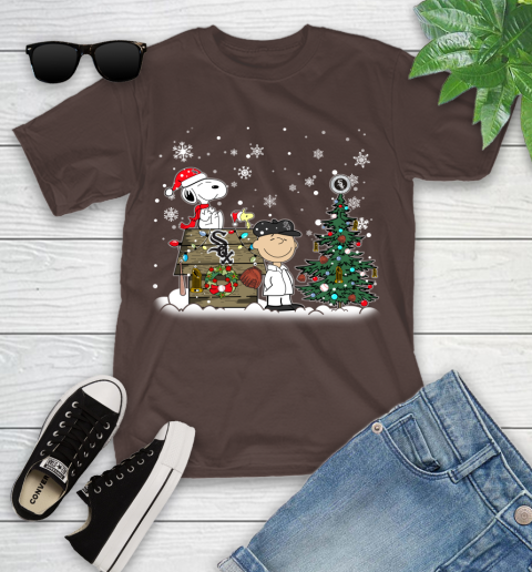 MLB Chicago White Sox Snoopy Charlie Brown Christmas Baseball Commissioner's Trophy Youth T-Shirt 7