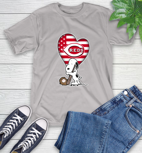 Cincinnati Reds MLB Baseball The Peanuts Movie Adorable Snoopy T-Shirt 12