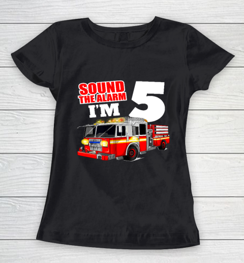 Kids Fire Truck 5th Birthday T Shirt Boy Firefighter 5 Years Old Women's T-Shirt