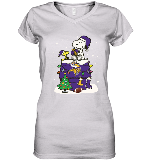 A Happy Christmas With Minnesota Vikings Snoopy Women's V-Neck T-Shirt