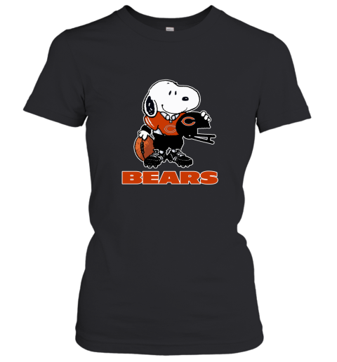 Snoopy A Strong And Proud Chicago Bears Player NFL Women's T-Shirt