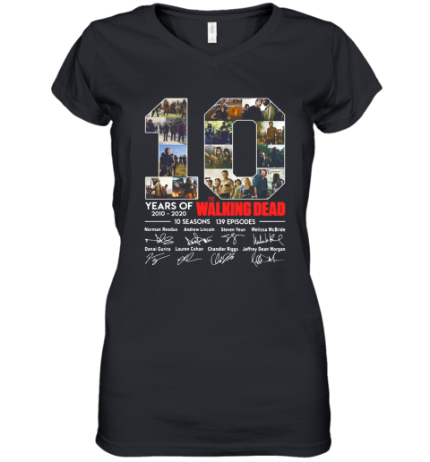 10 Years Of The Walking Dead Signature Women's V-Neck T-Shirt