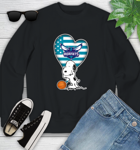 Charlotte Hornets NBA Basketball The Peanuts Movie Adorable Snoopy Youth Sweatshirt 2