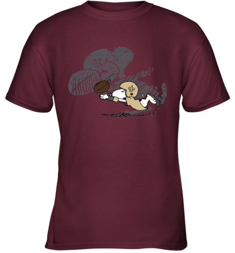 New Orleans Saints Snoopy Plays The Football Game Youth T-Shirt