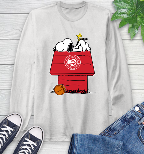 Atlanta Hawks NBA Basketball Snoopy Woodstock The Peanuts Movie Long Sleeve T-Shirt