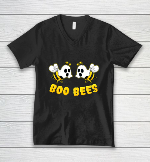 Halloween Boo Bees Ghost Matching Couples Family Funny Gift V-Neck T-Shirt