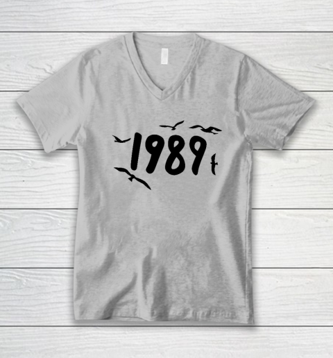 1989 Seagulls V-Neck T-Shirt - Image 3