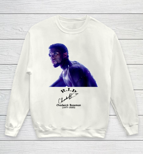 RIP Chadwick Boseman Signature Black Panther 1977  2020 Youth Sweatshirt