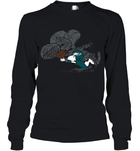 Philadelphia Eagles Snoopy Plays The Football Game Youth Long Sleeve