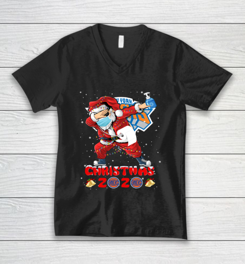 New York Knicks Funny Santa Claus Dabbing Christmas 2020 NBA V-Neck T-Shirt
