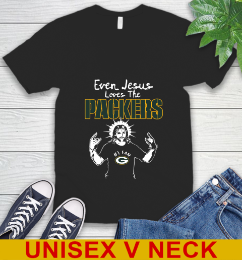 Green Bay Packers NFL Football Even Jesus Loves The Packers Shirt V-Neck T-Shirt