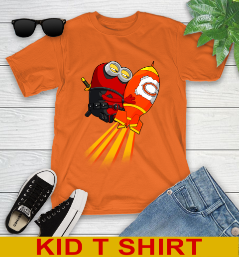 NFL Football Chicago Bears Deadpool Minion Marvel Shirt Youth T-Shirt 9 NFL Football Chicago Bears Deadpool Minion Marvel Shirt Youth T-Shirt - Image 9