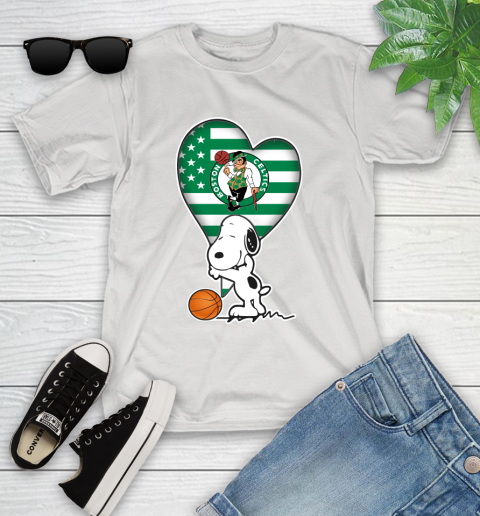 Boston Celtics NBA Basketball The Peanuts Movie Adorable Snoopy Youth T-Shirt