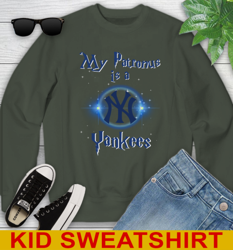 MLB Baseball Harry Potter My Patronus Is A New York Yankees Youth Sweatshirt 8