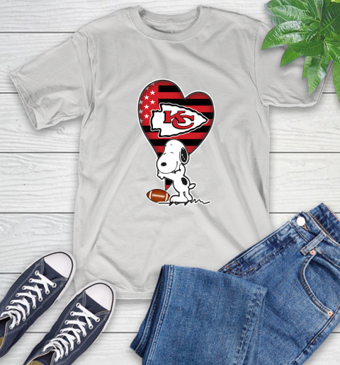 Kansas City Chiefs NFL Football The Peanuts Movie Adorable Snoopy T-Shirt
